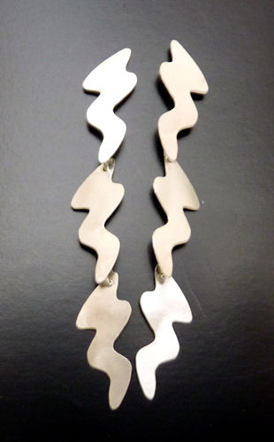Zigzag earring