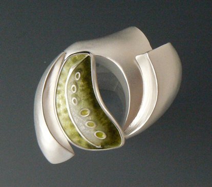 silver and enamel pendant or pin