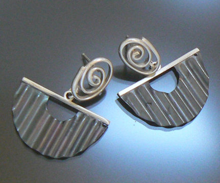 earring