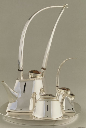 Renwick Gallery, Smithsonian Museum tea set By Banner