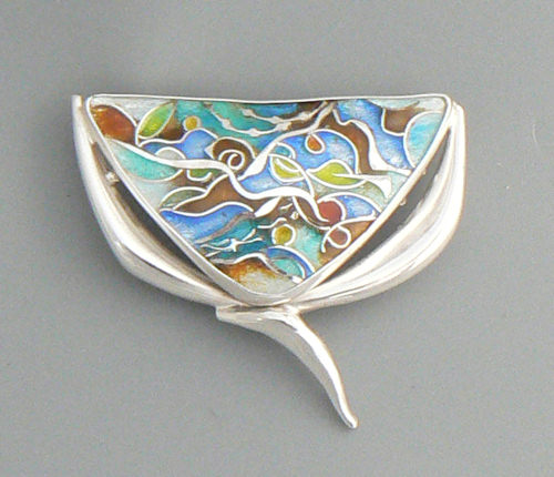 Silver pin/ pendant